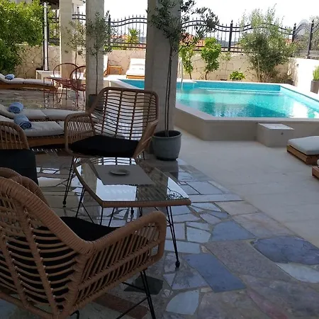 Apartment Mira Trogir