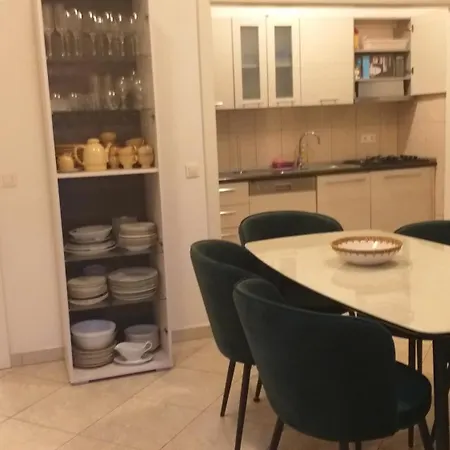 Mira *