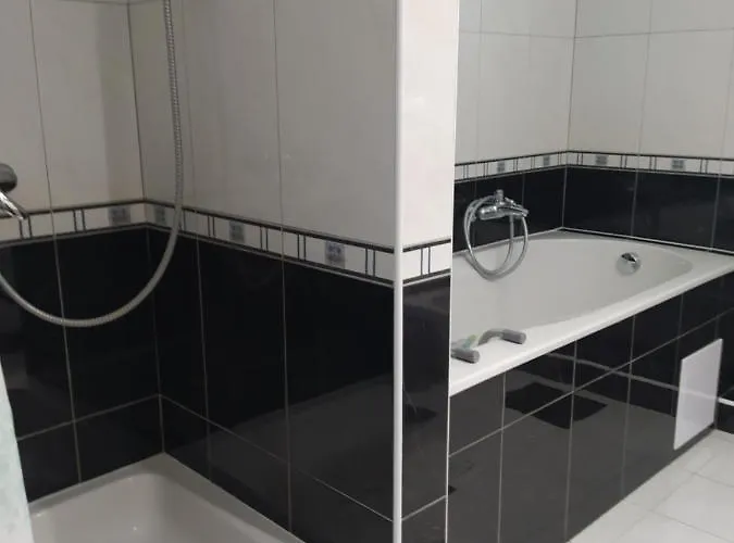 Mira Apartament *