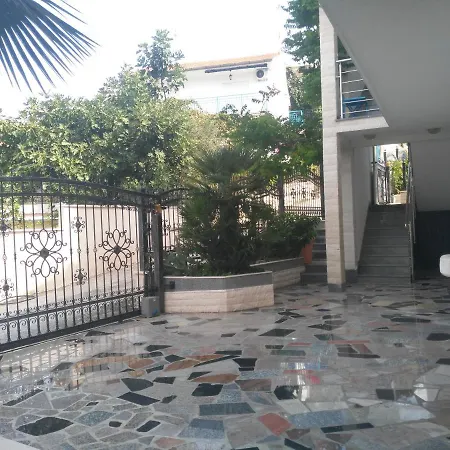 Villa Mira Trogir * Trogir