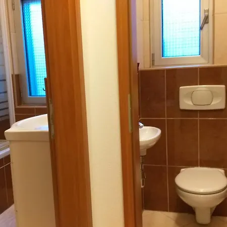 Mira Lägenhet Trogir