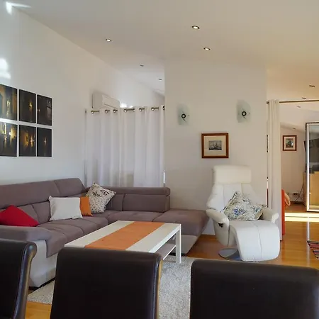 Villa Mira Trogir *