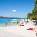 Mira * Trogir