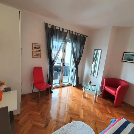 Mira