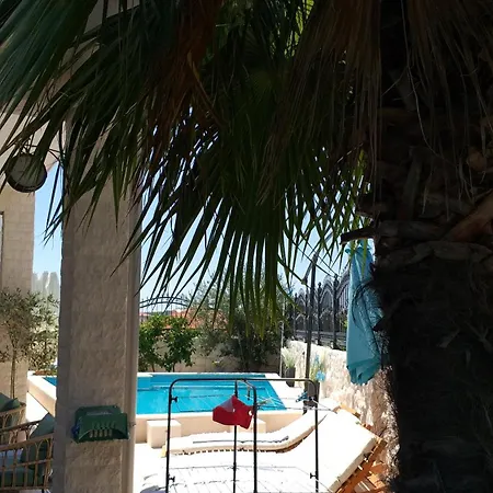 Mira Apartament